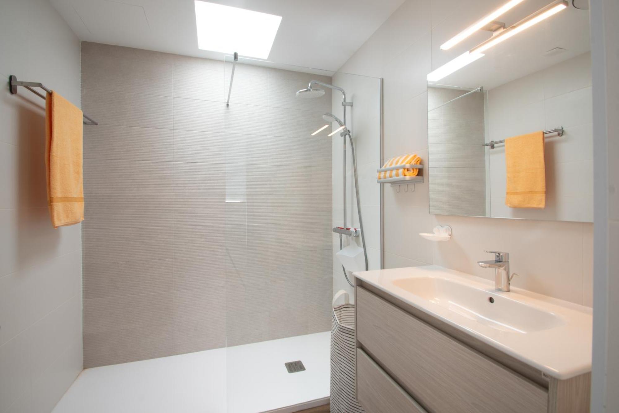 Serena Villa 38 - Heated Pool, Sea Views, Ac, High Speed Internet 플라야블랑카 외부 사진
